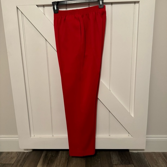 Alfred Dunner Petite Red Pants - Picture 2 of 9